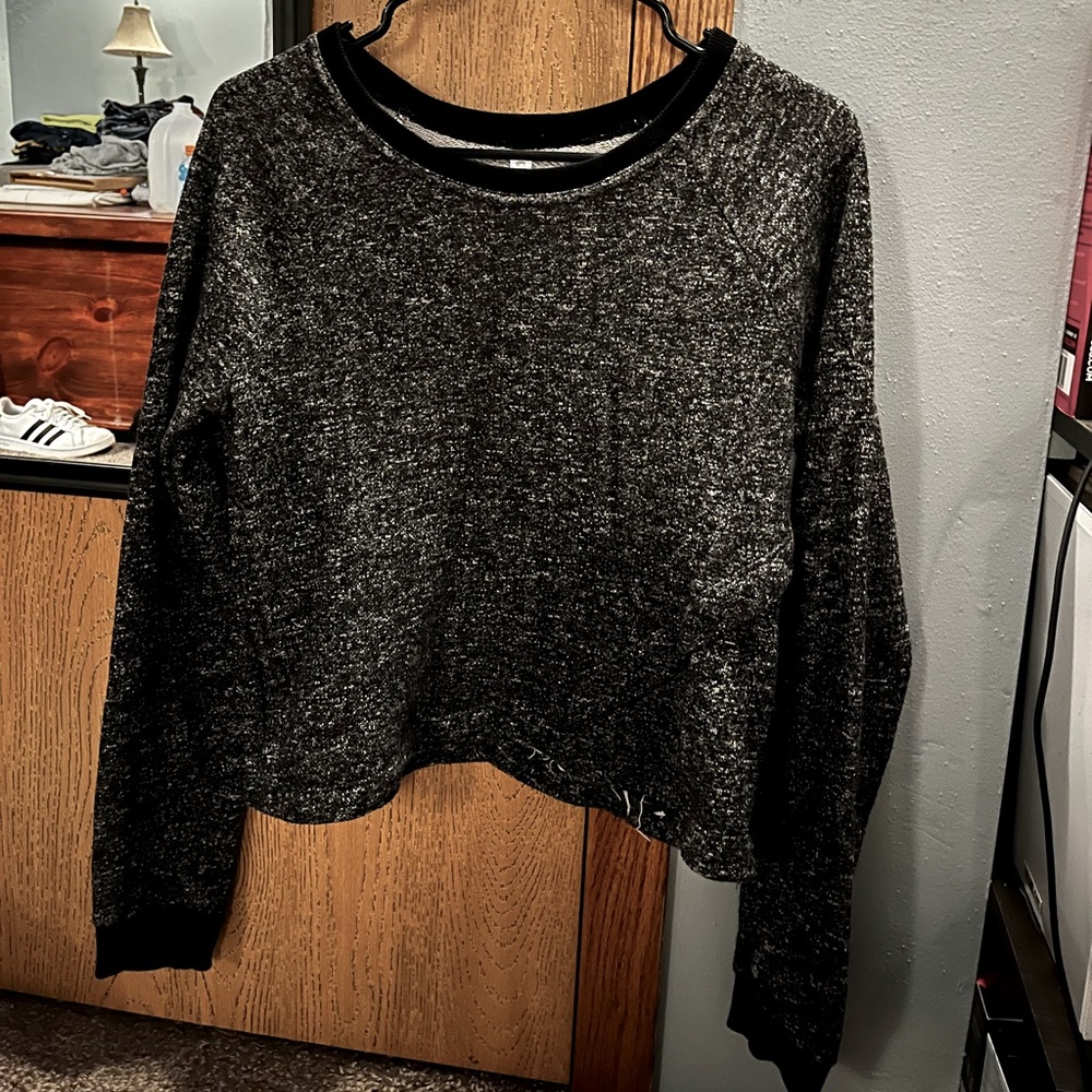 Fabletics, Heather-black crop sweatshirt